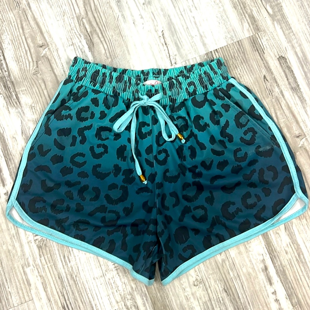 Boutique ombré leopard shorts - small